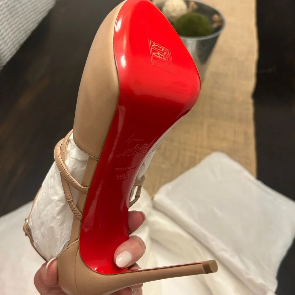 Christian Louboutin Holly Alta 120 Napa NUDE - Picture 6 of 8